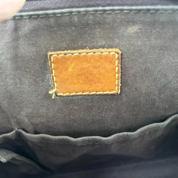 💯 Authentic Louis Vuitton Vernis Amarante Alma PM